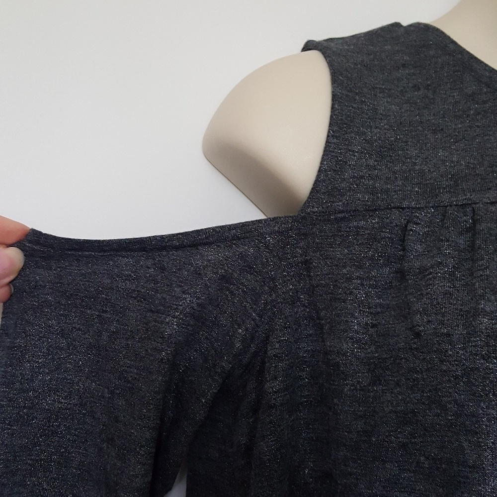 Loft Open Shoulder Top - Picture 3 of 4